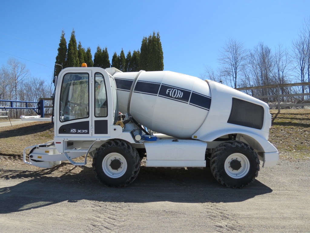 Fiori DB X35 (BagLifting Concrete Mixer) > KING Shotcrete Solutions